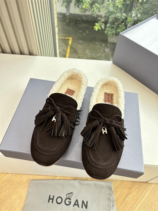 2025126112128100 310